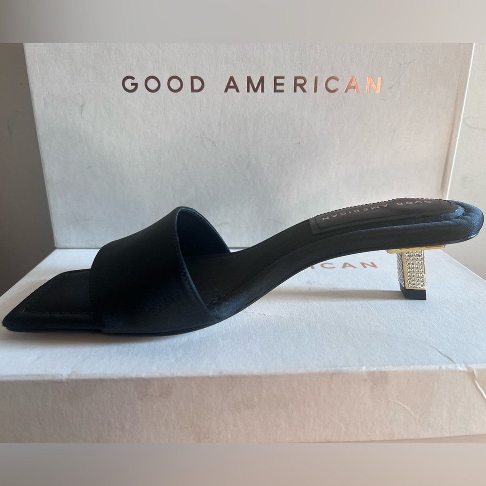 Good American Women's Terry Kickstand Low Heel Slide Sandals - Black - size 7,5